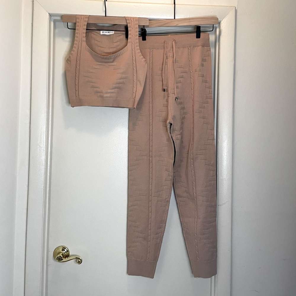 2pc set - Picture 2 of 4